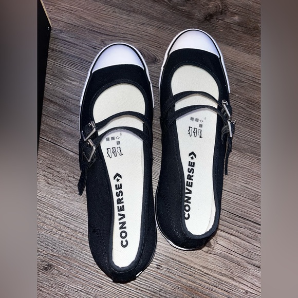NWT Converse Dainty Mary Jane Sneaker - Picture 6 of 7